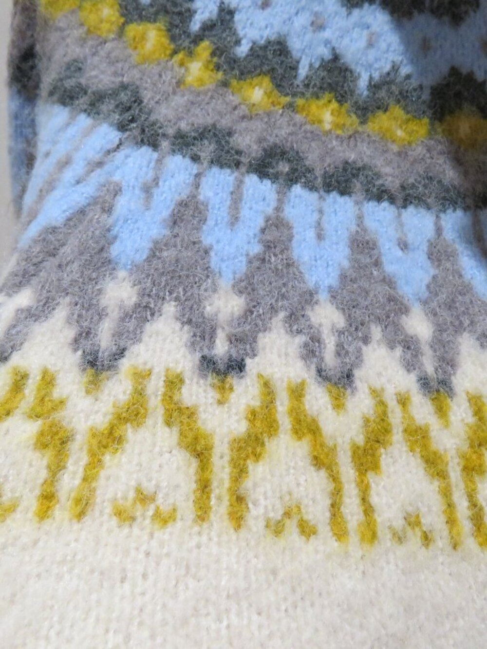 HEARTLOOM Gabriel Fair Isle Knit Sweater Small Scandi Old Money Grandma Nordic - Picture 9 of 13